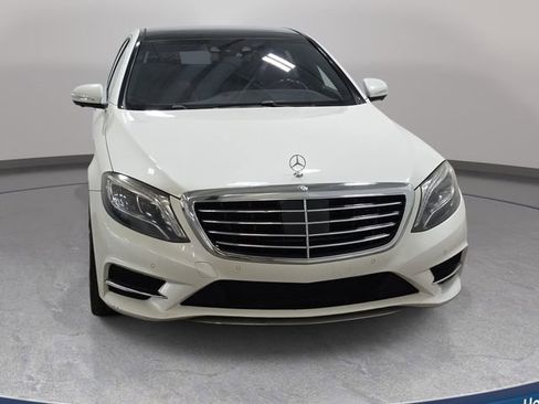 Used 2016 Mercedes-Benz S 550 Sedan image 3