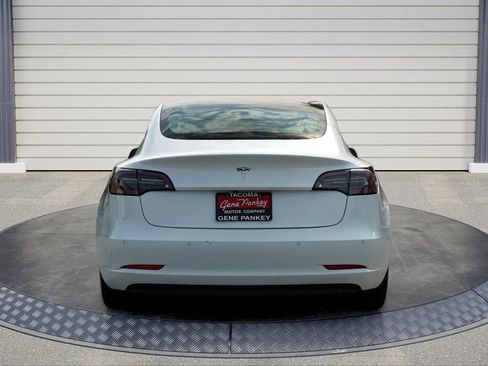 Used 2019 Tesla Model 3 Standard Range RWD image 6
