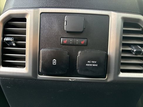 Used 2020 Ford F450 Platinum w/ FX4 Off-Road Package image 20