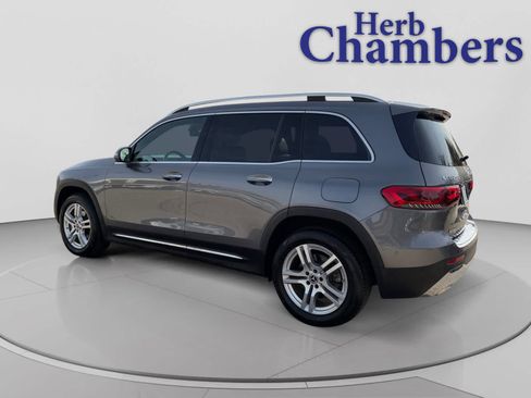 Used 2020 Mercedes-Benz GLB 250 4MATIC image 3