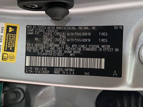 Used 2015 Toyota Highlander XLE AWD/4WD image 32