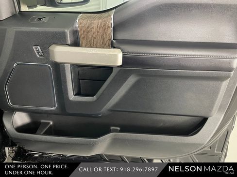 Used 2017 Ford F350 Lariat w/ Lariat Ultimate Package image 50