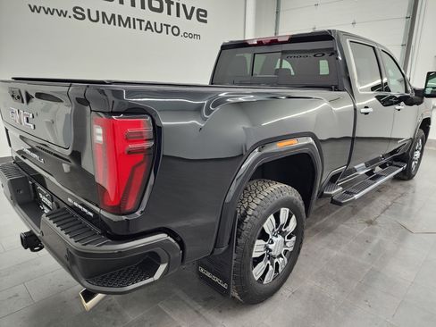 Used 2024 GMC Sierra 2500 Denali w/ Denali Reserve Package image 4