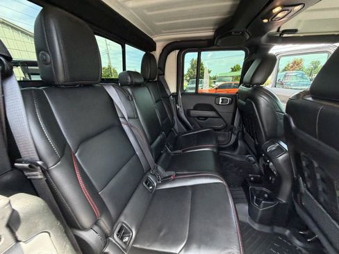 Used 2021 Jeep Gladiator Rubicon AWD/4WD image 40
