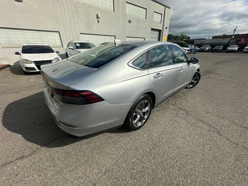 Used 2024 Honda Accord EX image 6