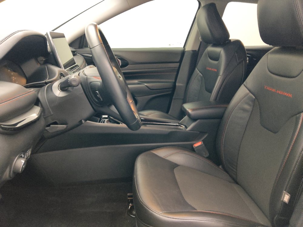 Used 2022 Jeep Compass Trailhawk w/ Sun and Sound Group AWD/4WD image 17