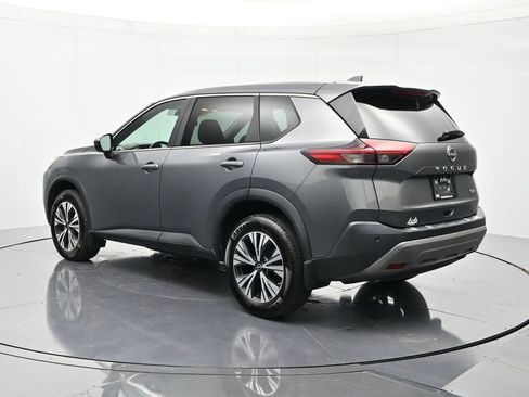 Used 2023 Nissan Rogue SV FWD image 7
