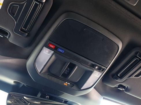 New 2026 Subaru Forester Premium AWD/4WD image 17