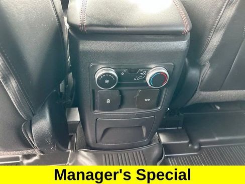 Used 2022 Ford Explorer ST-Line w/ Class IV Trailer Tow Package AWD/4WD image 43