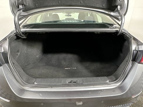 Used 2024 Nissan Sentra SV FWD image 26