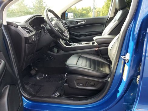 Certified 2022 Ford Edge SEL w/ Convenience Package image 8
