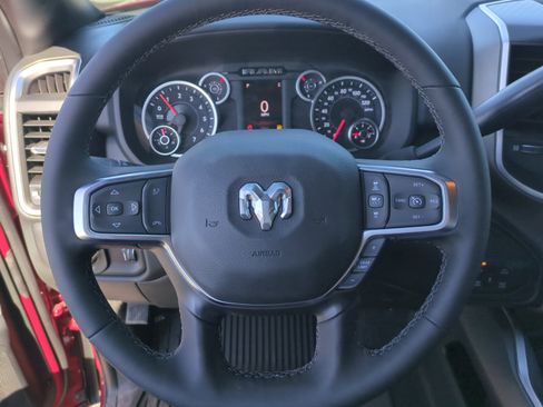 New 2026 RAM 2500 Big Horn AWD/4WD image 9