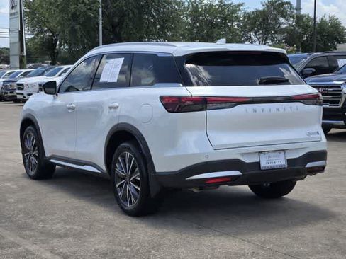 Certified 2026 INFINITI QX60 Luxe w/ Cargo Package AWD/4WD image 4