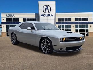 Used 2023 Dodge Challenger R/T RWD video 1