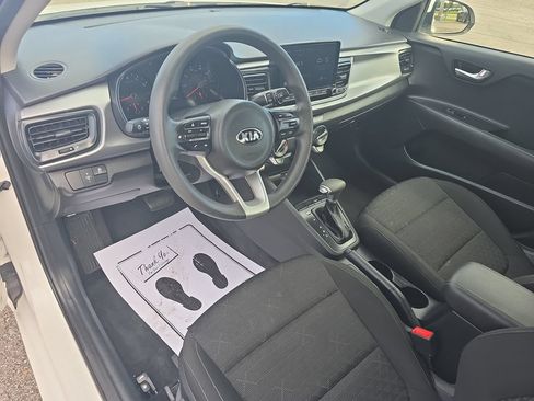 Used 2021 Kia Rio S FWD image 22