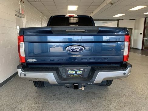 Used 2017 Ford F250 Lariat w/ Lariat Ultimate Package image 4