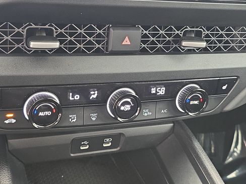 Used 2024 Honda Accord EX image 23