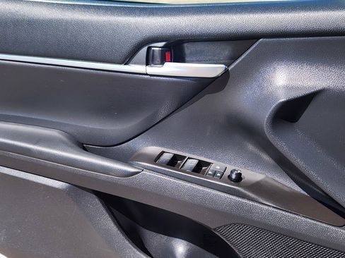 Used 2024 Toyota Camry LE image 18