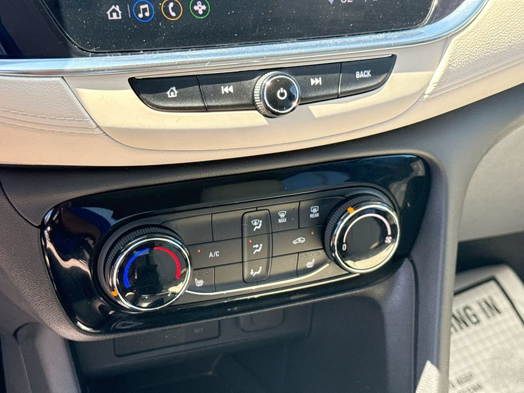Used 2023 Buick Encore GX Preferred w/ Cold Weather Comfort Package FWD image 29