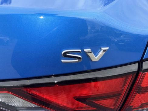 Used 2021 Nissan Sentra SV image 9