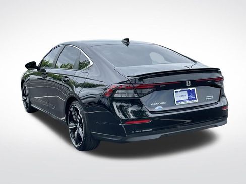 Certified 2025 Honda Accord Sport image 4