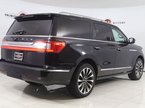 Used 2020 Lincoln Navigator Reserve AWD/4WD image 3