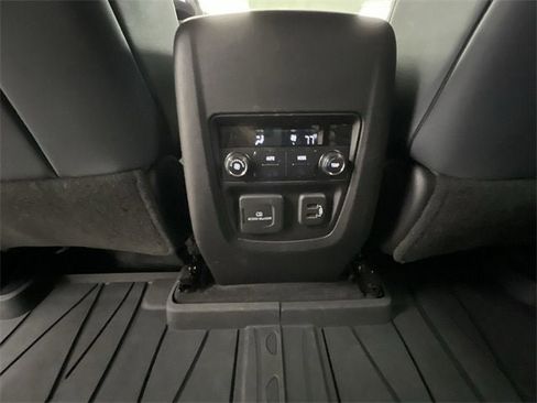 Certified 2021 Buick Enclave Essence w/ Sound and Sites Package image 20