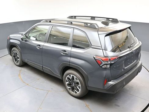 Certified 2025 Subaru Forester Premium AWD/4WD image 39