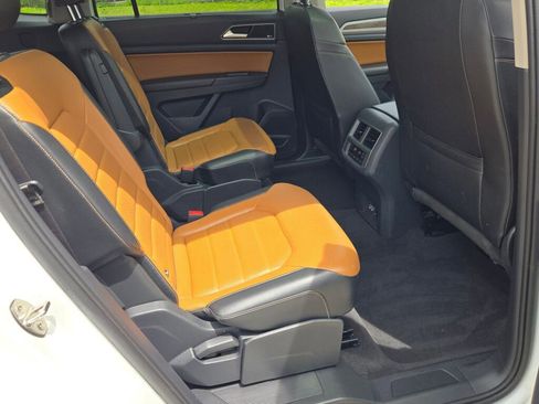 Used 2019 Volkswagen Atlas SEL Premium AWD/4WD image 8