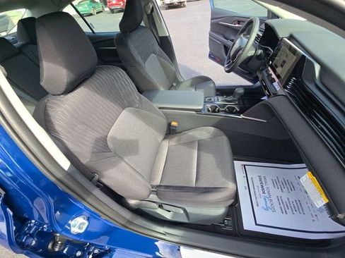 Used 2026 Toyota Camry LE w/ Convenience Package image 30