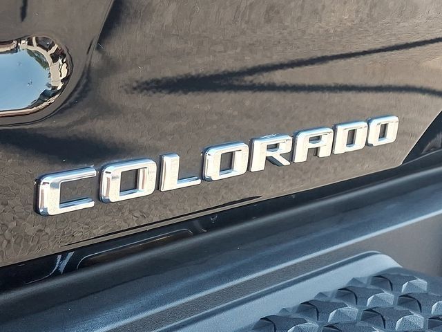 Used 2025 Chevrolet Colorado Trail Boss AWD/4WD image 31