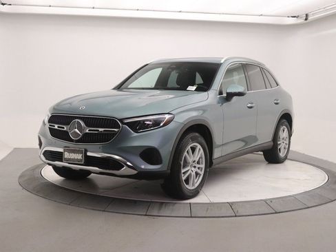 Certified 2026 Mercedes-Benz GLC 300 image 3