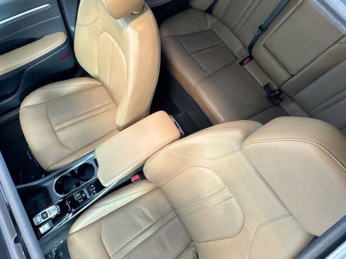 Used 2022 Hyundai Sonata Limited w/ Cargo Package image 20