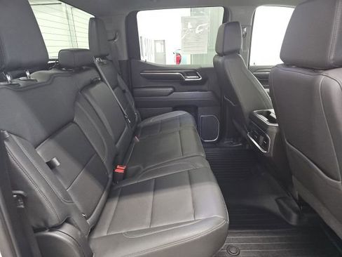 Used 2024 GMC Sierra 1500 SLT w/ SLT Convenience Package AWD/4WD image 14