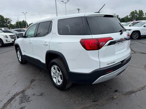 Used 2017 GMC Acadia SLE AWD/4WD image 3