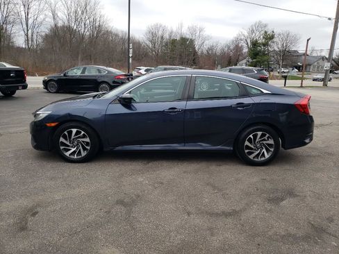 Used 2016 Honda Civic EX image 4
