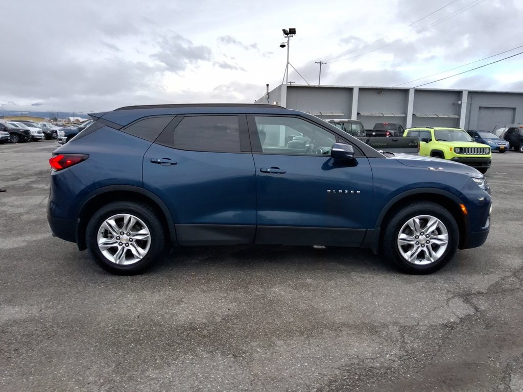 Used 2022 Chevrolet Blazer LT AWD/4WD image 9