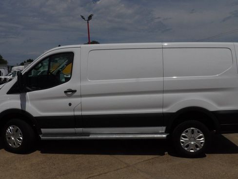 Used 2025 Ford Transit 250 Low Roof w/ Exterior Upgrade Package RWD image 5