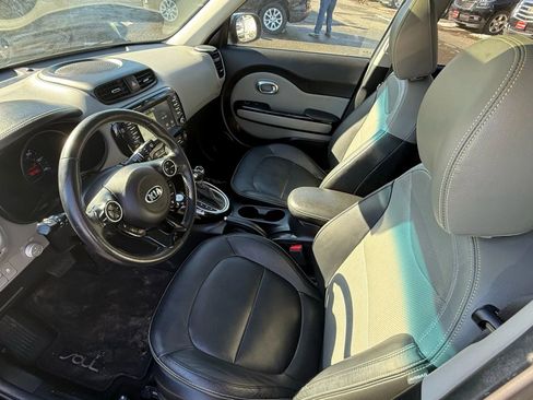 Used 2016 Kia Soul + w/ Primo Package image 23
