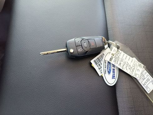 New 2024 Ford Transit 150 148 Medium Roof AWD image 29