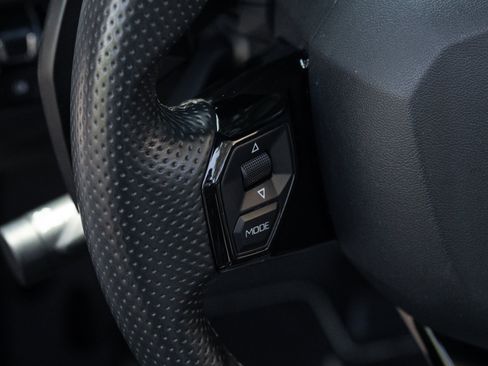 Used 2020 Lamborghini Aventador SVJ AWD/4WD image 56