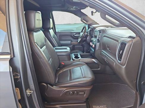 Used 2021 GMC Sierra 1500 Denali w/ Denali Ultimate Package AWD/4WD image 27