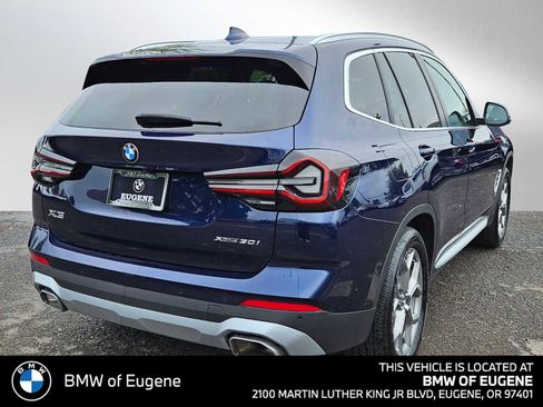 Used 2024 BMW X3 xDrive30i w/ Premium Package AWD/4WD image 3