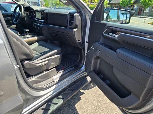 Used 2025 Chevrolet Silverado 1500 LT Trail Boss w/ Convenience Package II AWD/4WD image 14