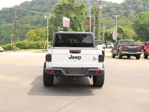 Used 2021 Jeep Gladiator Sport AWD/4WD image 8