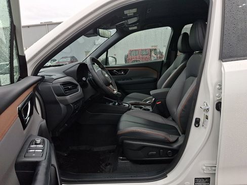 Certified 2025 Subaru Forester Sport image 12