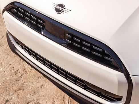 New 2027 MINI Cooper 4-Door Hardtop FWD image 10