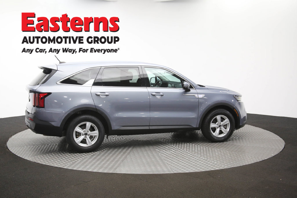 Used 2022 Kia Sorento LX FWD image 42
