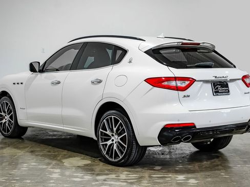 Used 2019 Maserati Levante S GranSport image 10