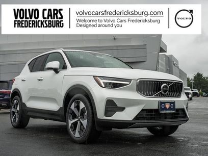 Used 2025 Volvo XC40 B5 Core w/ Protection Package Premier